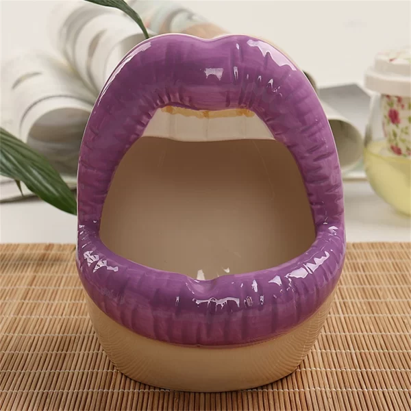 China Ceramic Ashtray Cute Cartoon Ashtray Lips Creative Personality Trendy Mouth Fashion Home Mini Send Boyfriend Gift Cigarett - Image 2